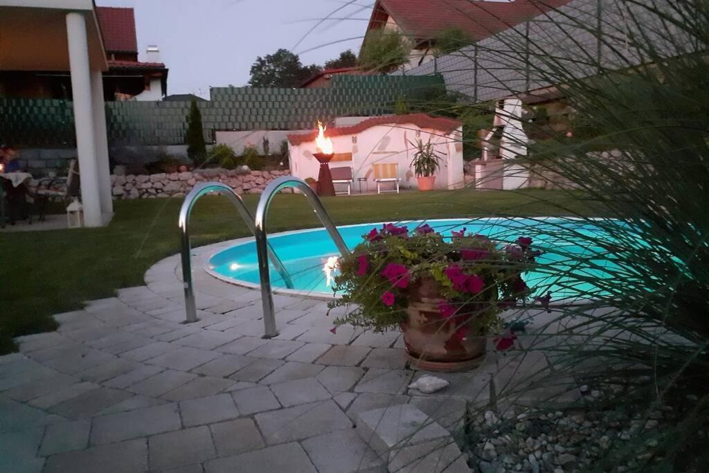 Casa Sol-rural Near Linz Apartment
